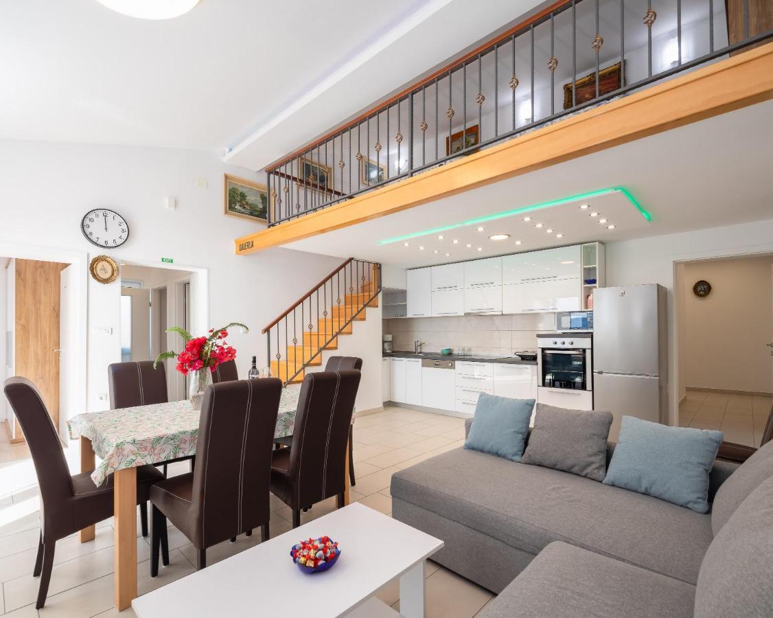 Prestige Apartment *