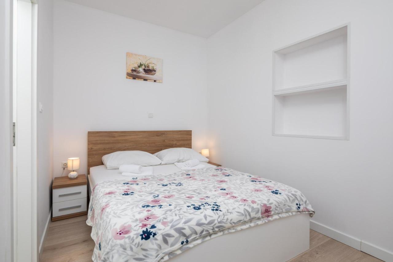 Prestige Apartment *