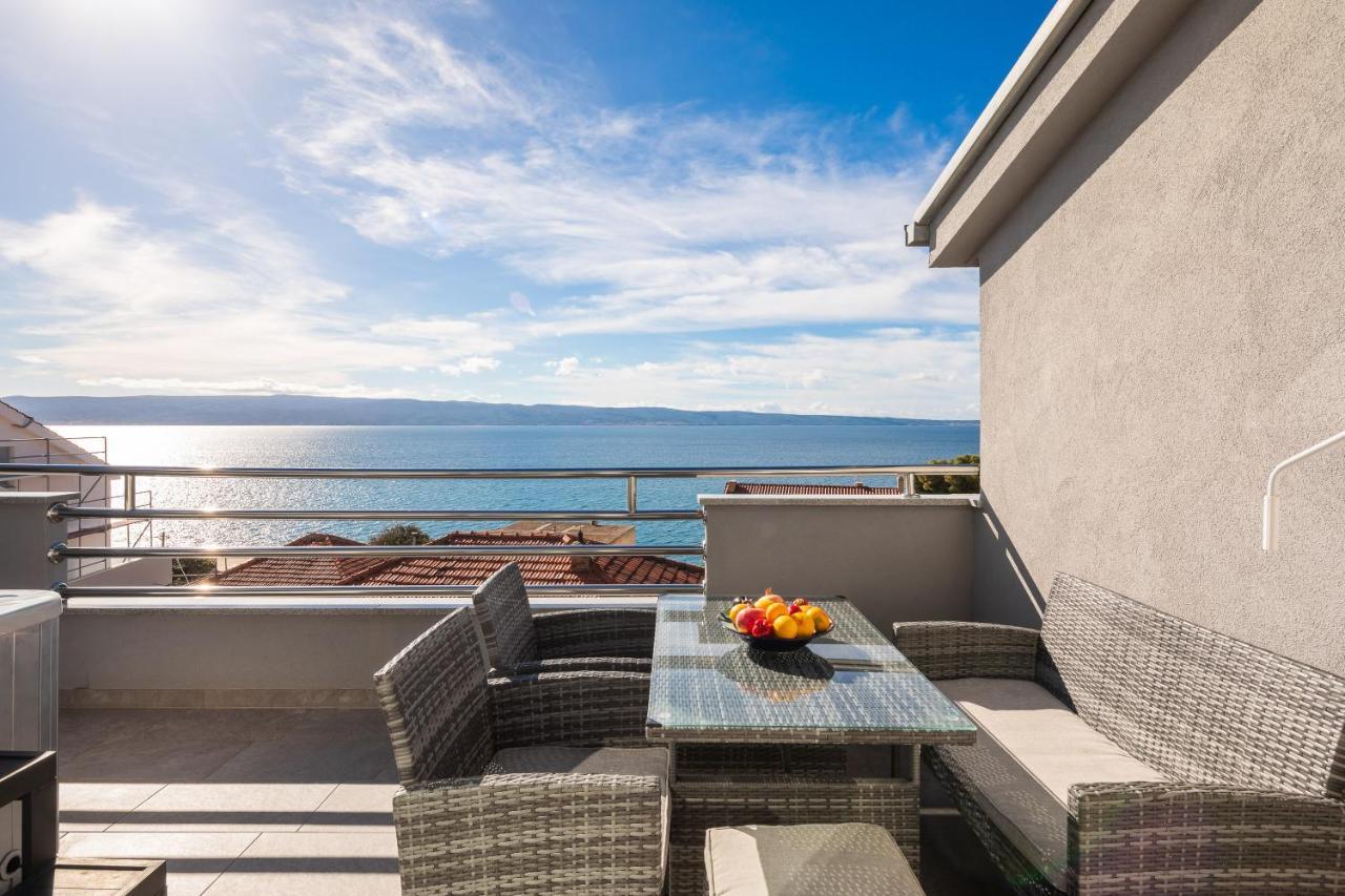 Prestige * Jesenice (Split-Dalmatia)