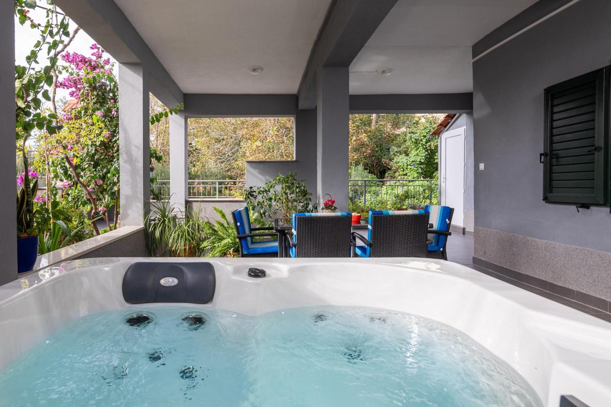 Prestige Apartman Jesenice (Split-Dalmatia)